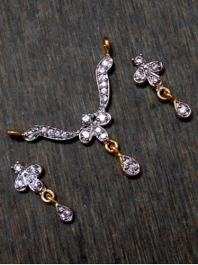 CZ Pendant With Earrings